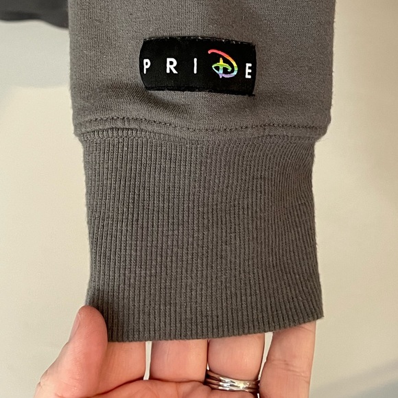 Pixar Animation Studio Pride Sweatshirt - Women’s Size XL - Picture 2 of 4